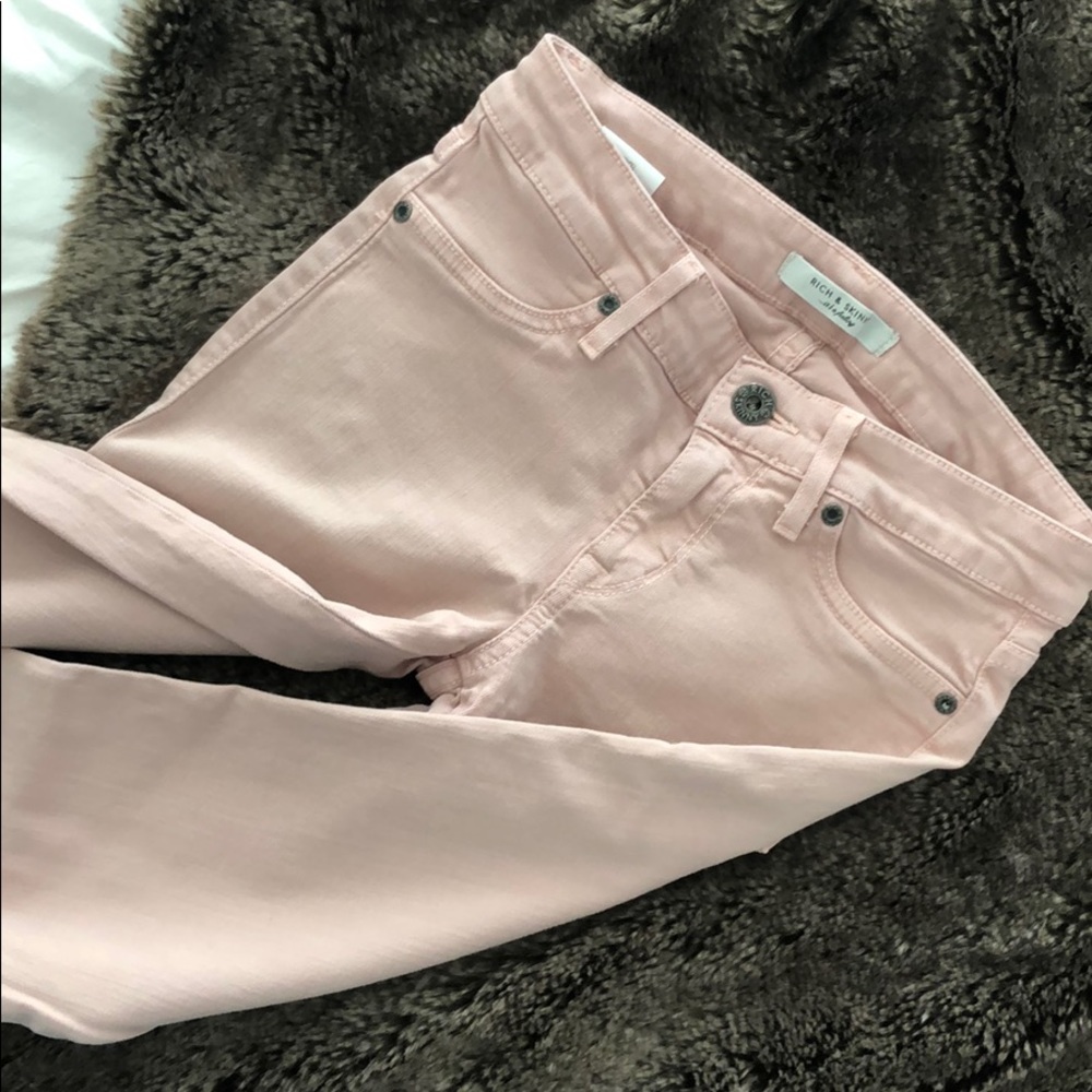 Rich and skinny jeans blush pink